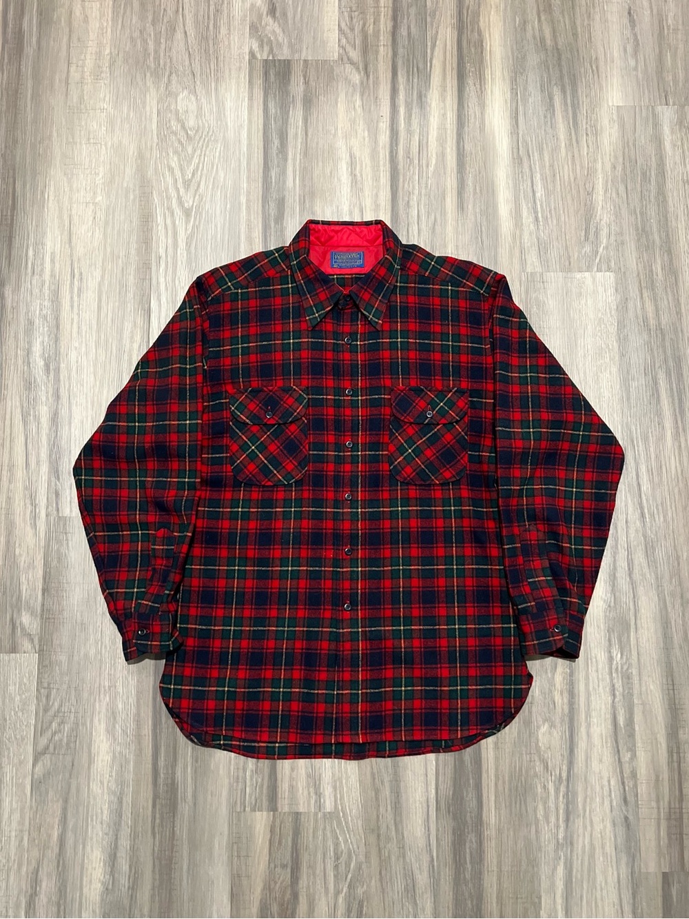 Vintage 60s/70s Pendleton Wool
Board Shirt Red Green Plaid Flannel XL